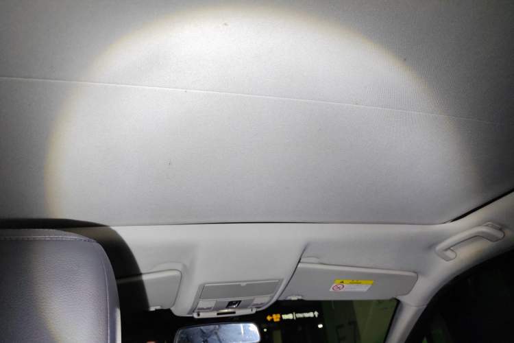 Used Land Rover Discovery Sport 2017 2.0T SE Headliner