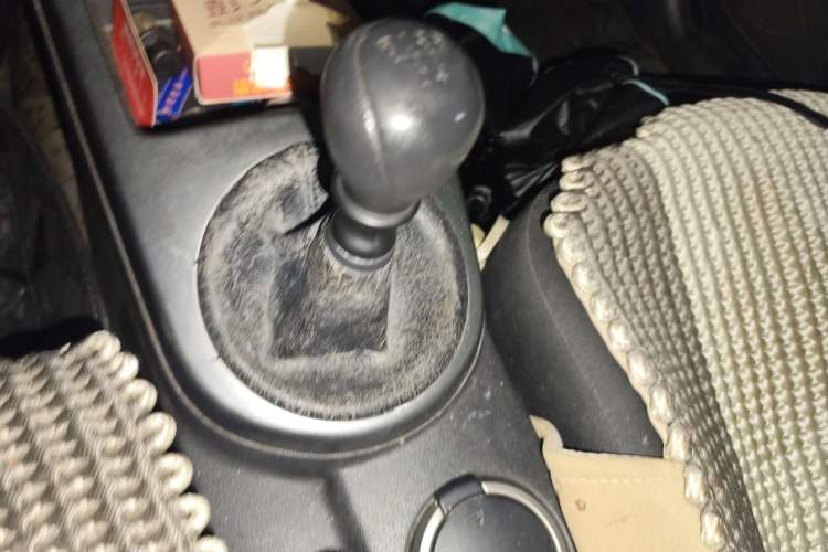 Used Kia Forte 2011 1.6L MT GL
