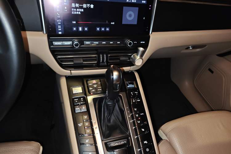 Used Porsche Macan 2018 Macan 2.0T
