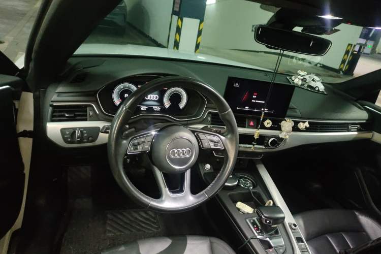 Used Audi A5 2021 Cabriolet 40 TFSI Fashionable and Dynamic Model
