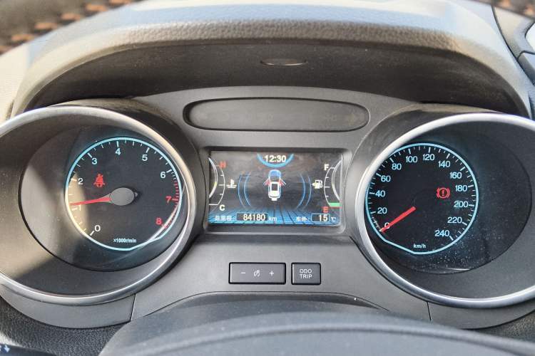 Used BYD Yuan 2016 1.5L Manual Luxury Model
