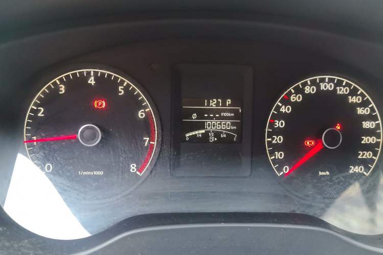 Used Volkswagen Sagitar 2014 Revised Version 1.6L Automatic Comfort Edition