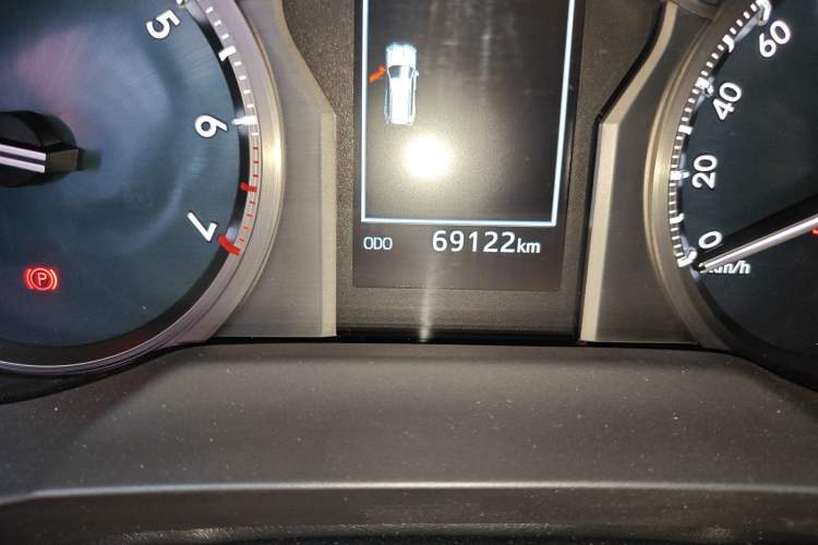 Used Toyota Prado 2018 3.5L Automatic TX-L with Rear-Mounted Spare Tire
