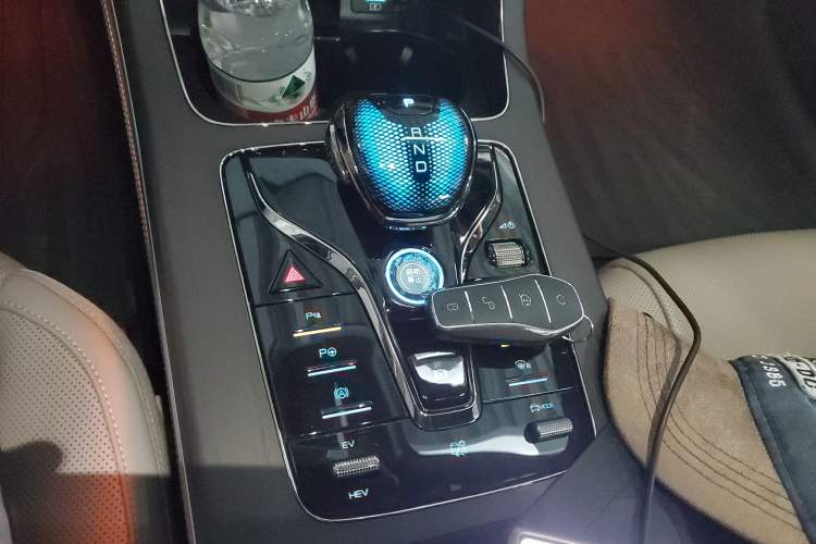 Used BYD Han 2025 DM-i 125KM LiDAR-Powered Intelligent Driving Model