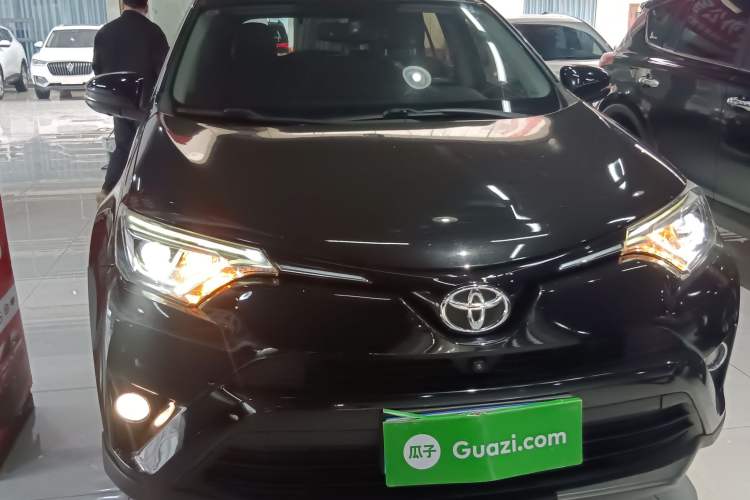 Used Toyota RAV4 2016 2.5L Automatic 4x4 Elite Edition