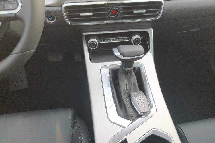 Used Geely Auto Coolray 2025 1.5L CVT Super Edition
