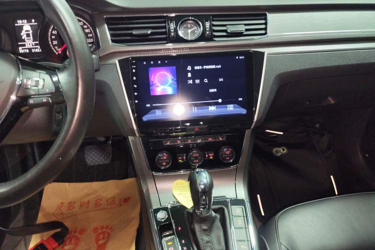 Used Volkswagen Passat 2017 330TSI DSG Luxury Edition