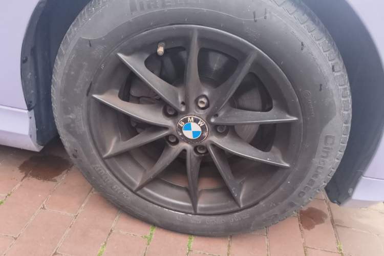 Used BMW 3 Series 2012 318i Leading Model Right Front Wheel Hub