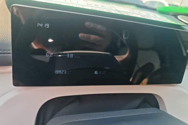 Used Geely Galaxy Galaxy Xingjian 7 EM-i 2025 120km Launch+ Version