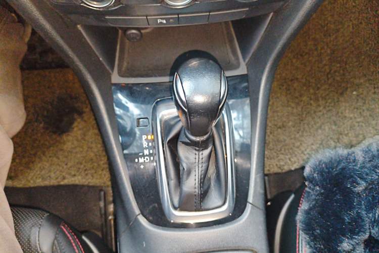 Used Mazda Atenza 2014 2.0L Blue Sky Luxury Edition