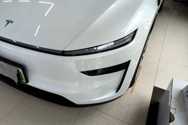 Used Tesla Model Y 2025 Rear-Wheel-Drive Version Left Front Headlight