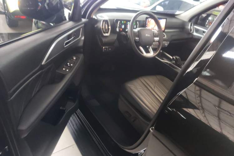 Used Haval H5 2023 2.0T Automatic All-Wheel Drive LinkedIn Gasoline Driver Seat