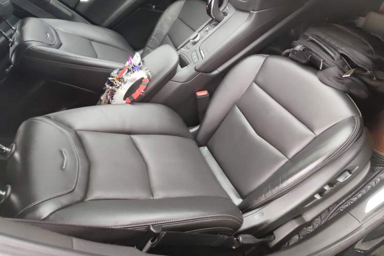 Used Cadillac XT5 2022 2.0T Four-Wheel Drive Luxury Version (Hummingbird Edition)