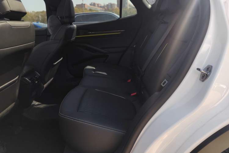 Used Ford Mondeo 2025 2.0T EcoBoost E Hybrid Sport Edition Left Rear Seat