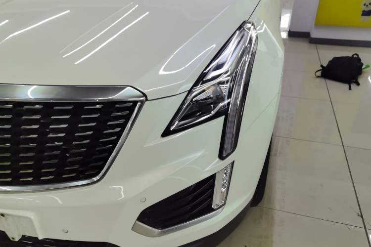 Used Cadillac XT5 2021 28T Luxury Model
