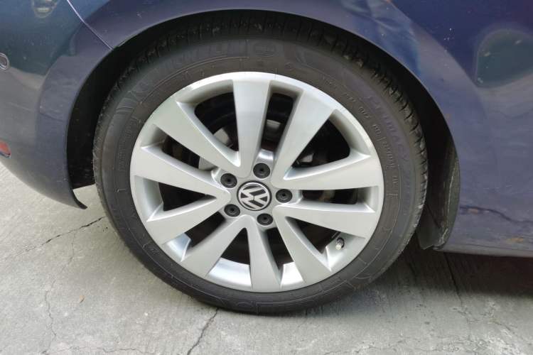 Used Volkswagen Golf 2012 1.4TSI Luxury Convertible Edition
