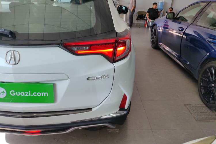 Used Acura CDX 2016 1.5T Two-Wheel Drive Enjoyment Edition
