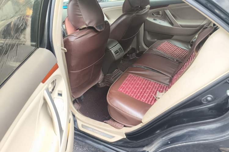 Used Toyota Camry 2013 200G Classic Luxury Edition
