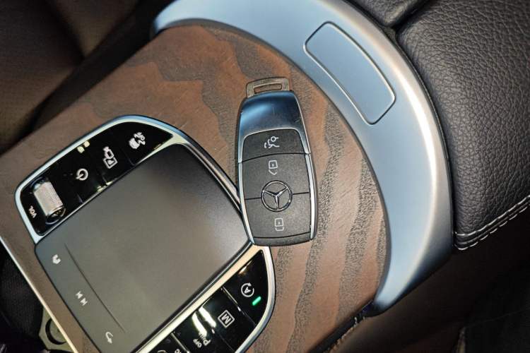 Used Mercedes-Benz GLC 2021 GLC 260 L 4MATIC Luxury Model