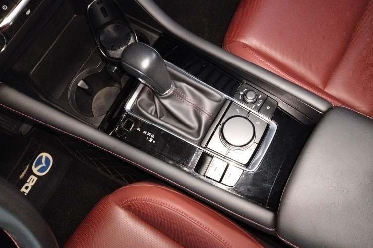 Used Mazda 3 Axela 2022 2.0L Automatic Zhi Rui Obsidian Edition