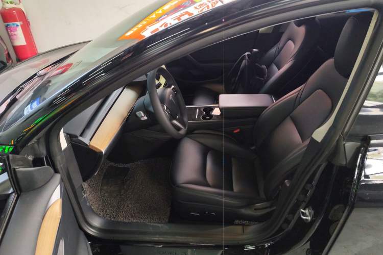 Used Tesla Model 3 2022 Rear-Wheel-Drive Version
