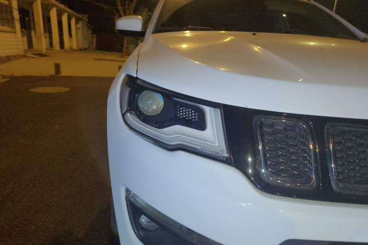 Used Jeep Compass 2017 200T Automatic Family Enjoyment Four-Wheel Drive Edition
