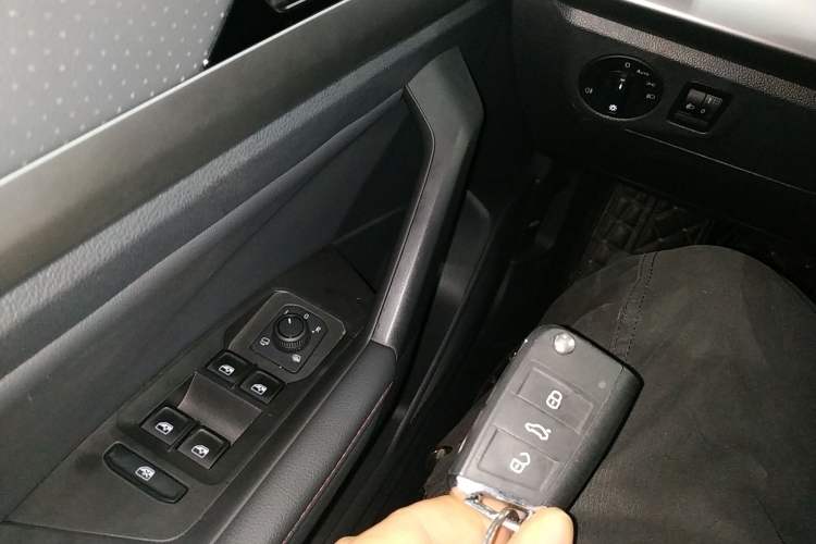 Used Volkswagen Lavida 2024 300TSI DSG Starry Sky Deluxe Edition Vehicle Key