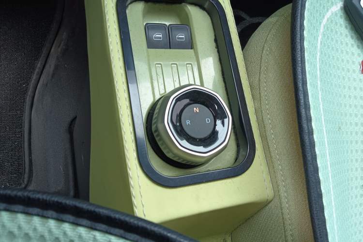 Used Geely Galaxy Panda 2023 Panda Mini 200km Endurance Bear