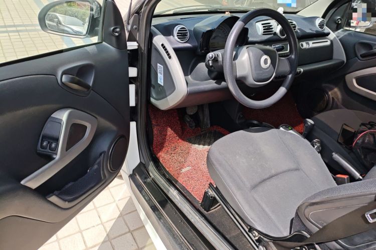 Used smart fortwo 2012 1.0 MHD Hardtop Comfort Edition Driver Seat