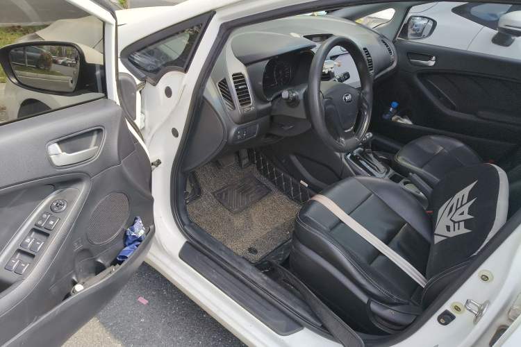 Used Kia K3 2016 1.6L Automatic GL Driver Seat