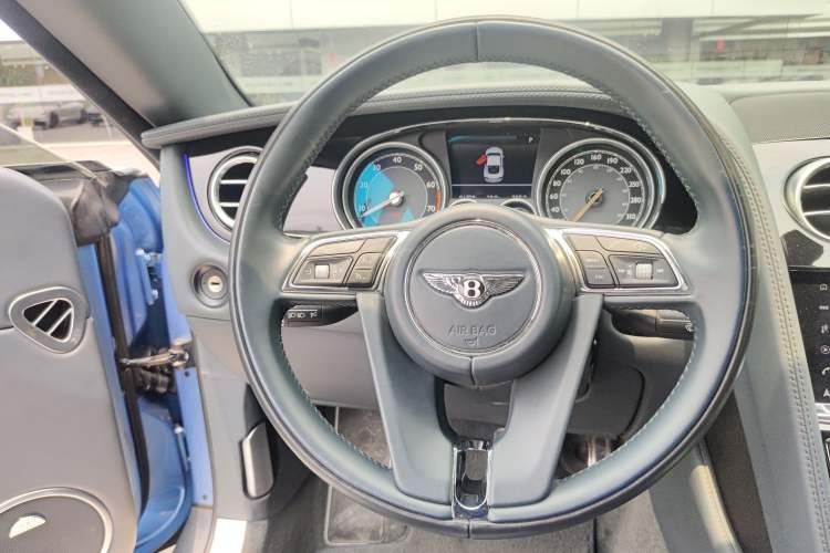 Used Bentley Continental 2014 4.0T GT V8 S Standard Edition Steering Wheel
