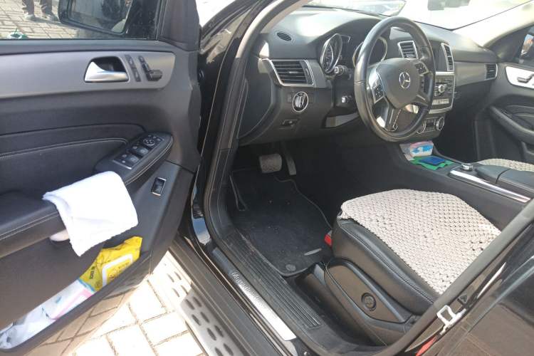 Used Mercedes-Benz M-Class 2012 ML 300