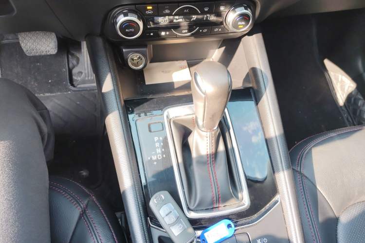 Used Mazda CX-5 2021 2.0L Automatic Two-Wheel Drive Black Knight Gear Lever