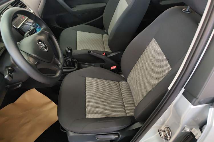 Used Volkswagen Polo 2016 1.4L Manual Fashion Model Left Front Seat