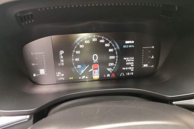 Used Volvo XC60 2019 T5 4x4 Smart Edition China VI Standard