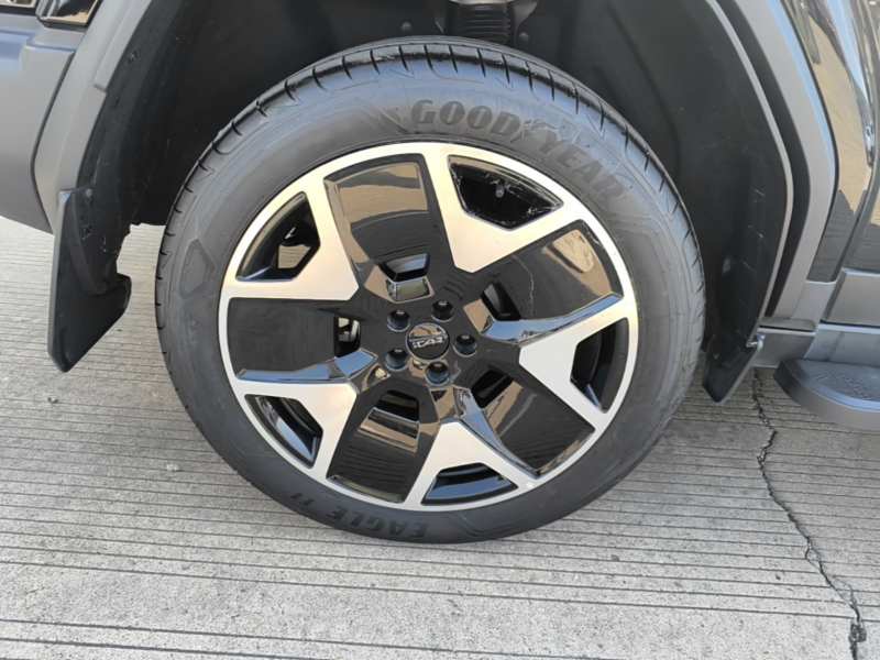 Used iCAR V27 2026 Model 200KM Four-Wheel Drive Falcon 500 — 25