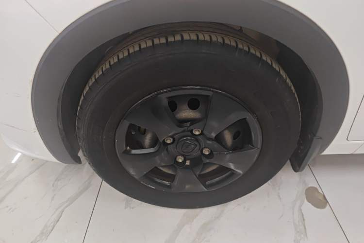 Used Baojun 310 2016 1.2L manual Comfort trim level