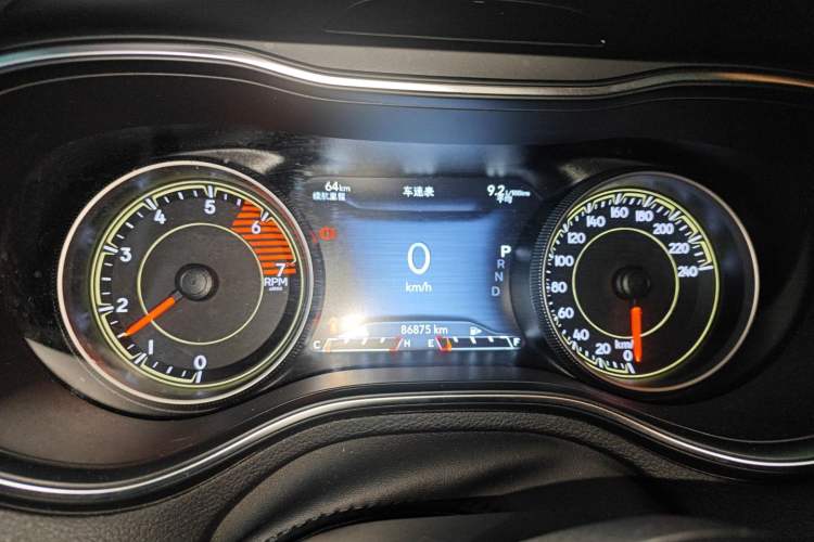 Used Jeep Cherokee 2020 2.0T Two-Wheel Drive Leading Edition