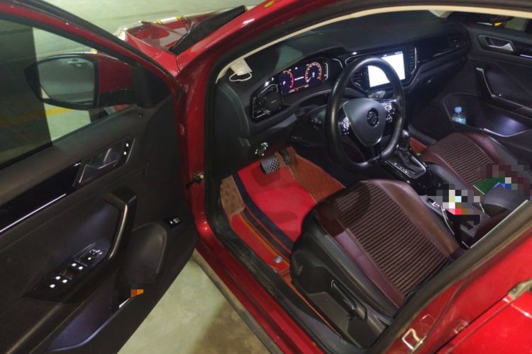 Used Volkswagen T-ROC 2021 Revised Version 280TSI DSG Two-Wheel Drive Comfort & Smart Connectivity Edition Driver Seat