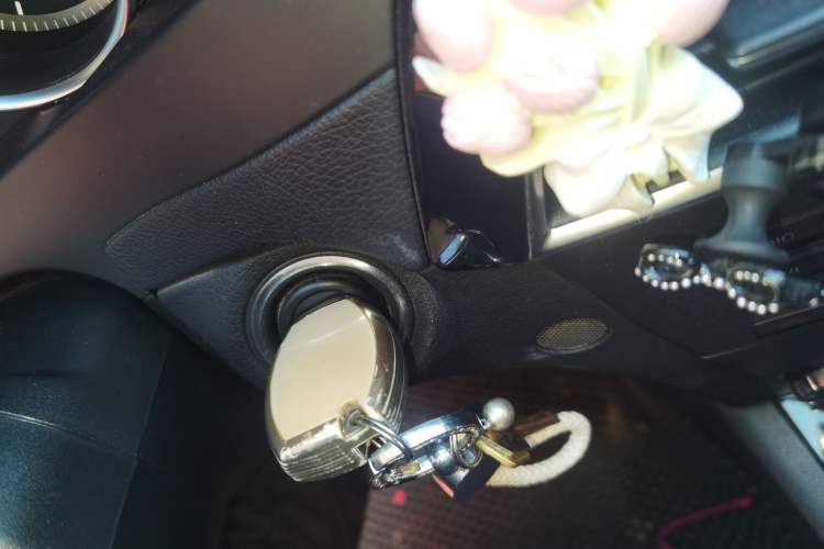 Used Mercedes-Benz C-Class 2013 C 180 Classic Grand Edition