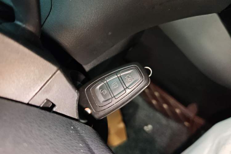 Used Ford Focus 2015 Hatchback 1.6L Automatic Comfort Model