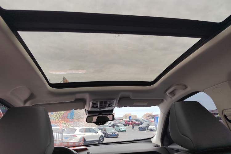 Used Haval H6 2020 1.5 GDIT Automatic Platinum Champion Edition Headliner