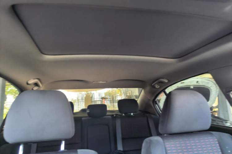 Used Honda Crider 2016 1.8L CVT Luxury Edition
