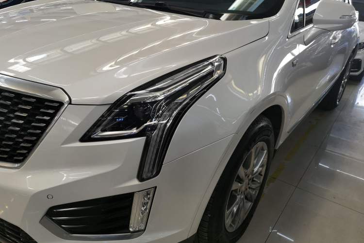 Used Cadillac XT5 2020 28T Four-Wheel Drive Luxury Version Left Front Headlight