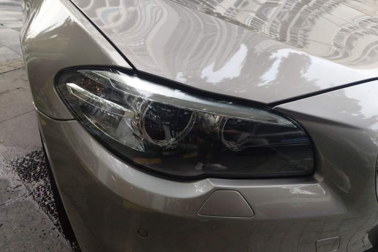 Used BMW 5 Series 2014 535Li Leading Model