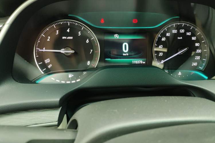 Used Buick GT 2017 15N Manual Elite Version Odometer Close Up