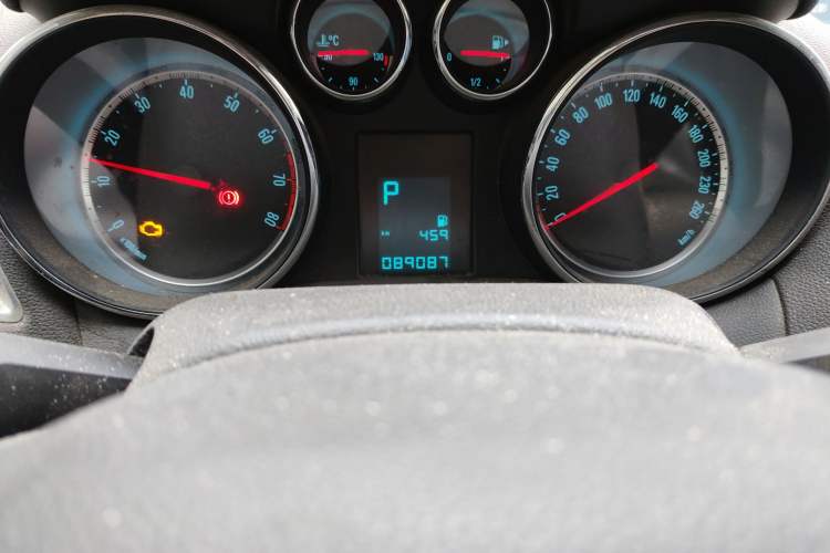 Used Buick Encore 2014 1.4T Automatic Two-Wheel Drive Urban Elite Model
