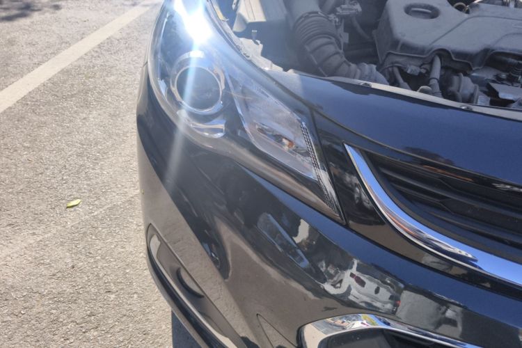 Used Chevrolet Malibu 2018 530T Automatic Fashion Edition Right Front Headlight