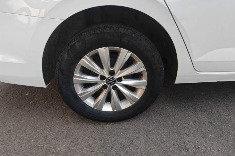 Used Volkswagen Lavida 2023 New Rui 1.5L Automatic New Yi Edition