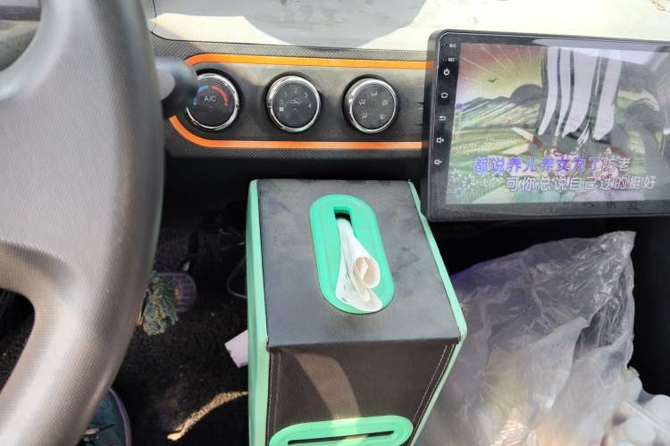 Used Wuling Hongguang MINIEV 2020 Enjoyment Model Lithium Iron Phosphate Audio And AC Panel